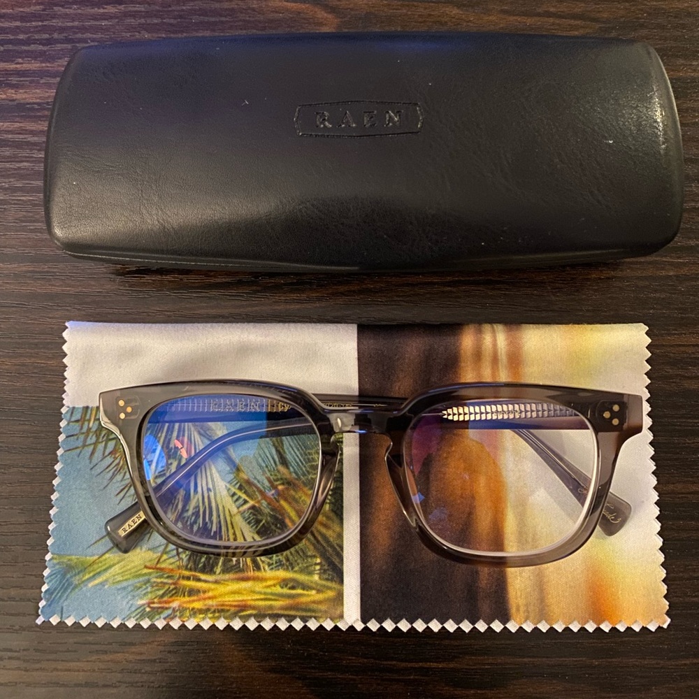 Cy frame from Raen